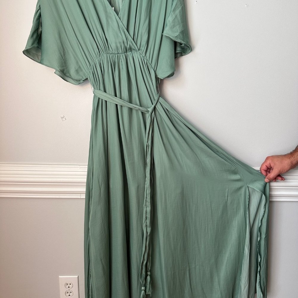Cross My Heart Maxi Dress – Dusted Jade, size (Medium) by Mustard Seed NWT - Picture 6 of 7